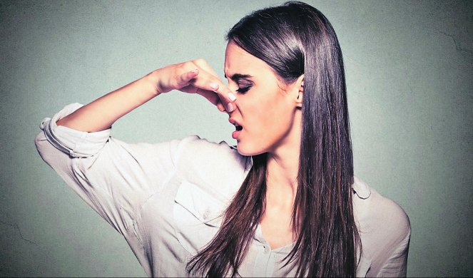 SINDROM RIBLjEG MIRISA: Kako da sprečite neprijatan miris tela?